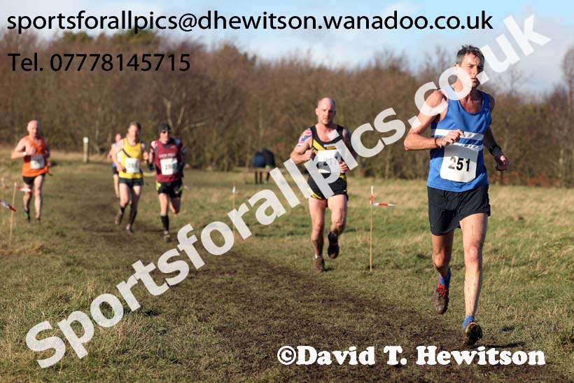 Mens masters 35s to 64s North Eastern Masters, Wallsend. Photo: David T. Hewitson/Sports for All Pics